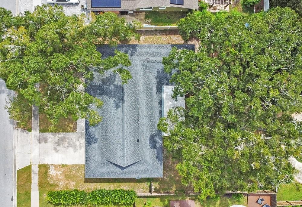 合同活跃: $399,900 (3 贝兹, 2 浴室, 1689 平方英尺)