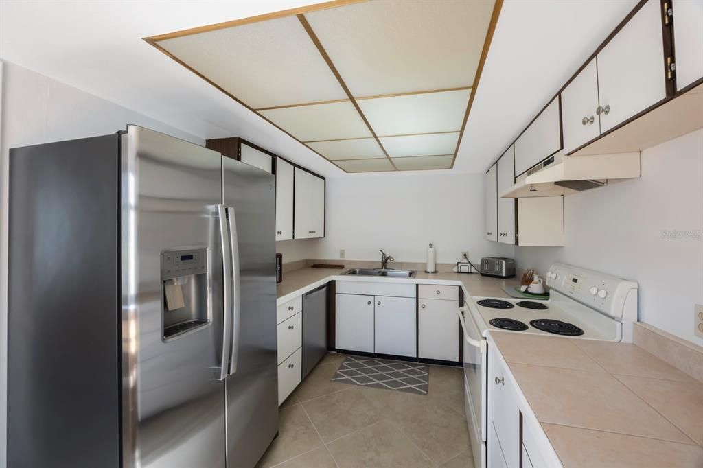 En Venta: $469,900 (2 camas, 2 baños, 1395 Pies cuadrados)