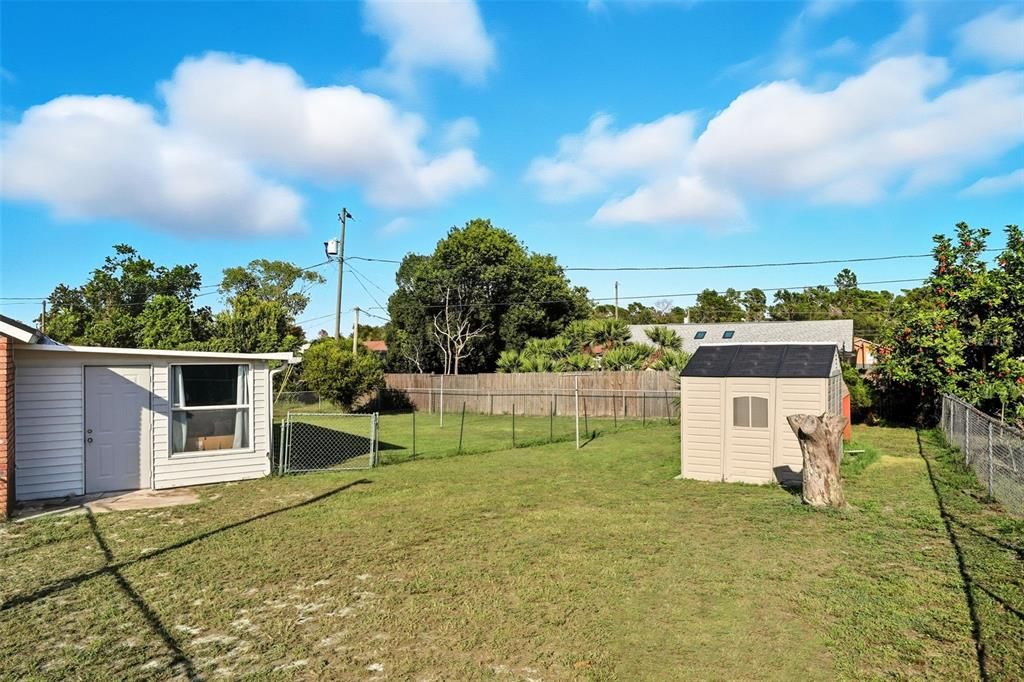 Activo con contrato: $300,000 (3 camas, 2 baños, 1348 Pies cuadrados)