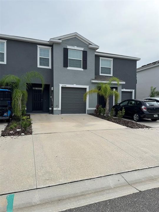 Active With Contract: $1,500 (3 beds, 2 baths, 1673 Square Feet)