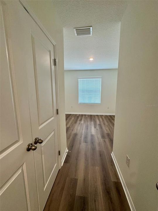 Active With Contract: $1,500 (3 beds, 2 baths, 1673 Square Feet)