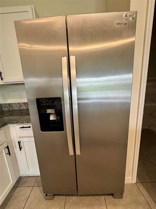 Active With Contract: $1,500 (3 beds, 2 baths, 1673 Square Feet)