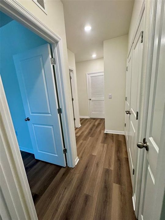 Active With Contract: $1,500 (3 beds, 2 baths, 1673 Square Feet)