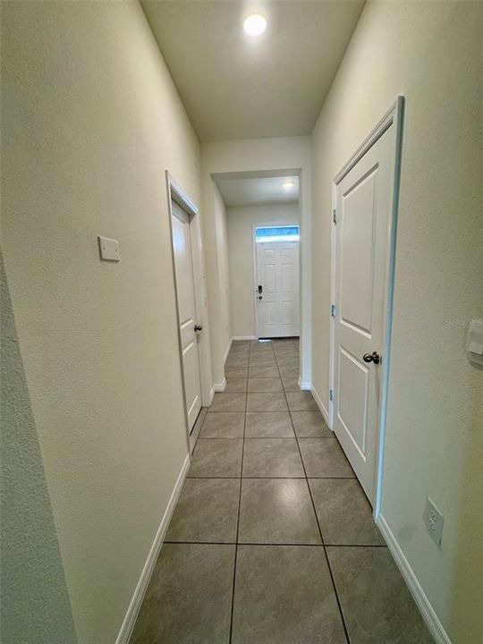 Active With Contract: $1,500 (3 beds, 2 baths, 1673 Square Feet)