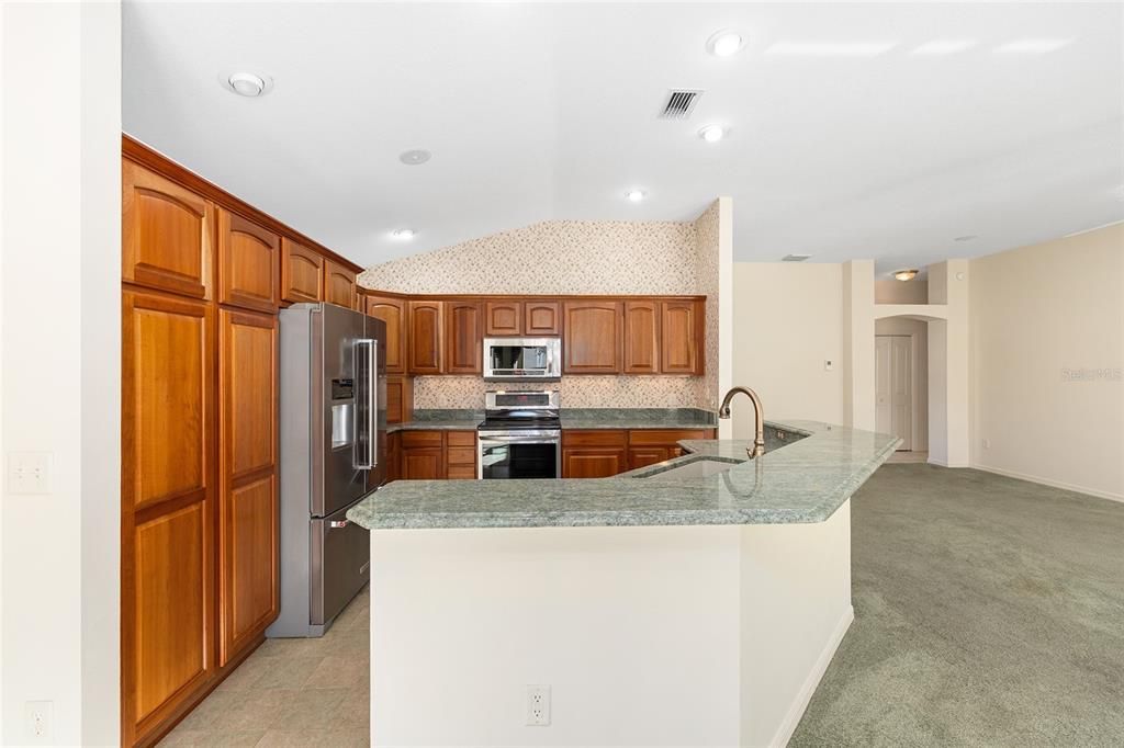 待售: $699,000 (3 贝兹, 3 浴室, 2252 平方英尺)