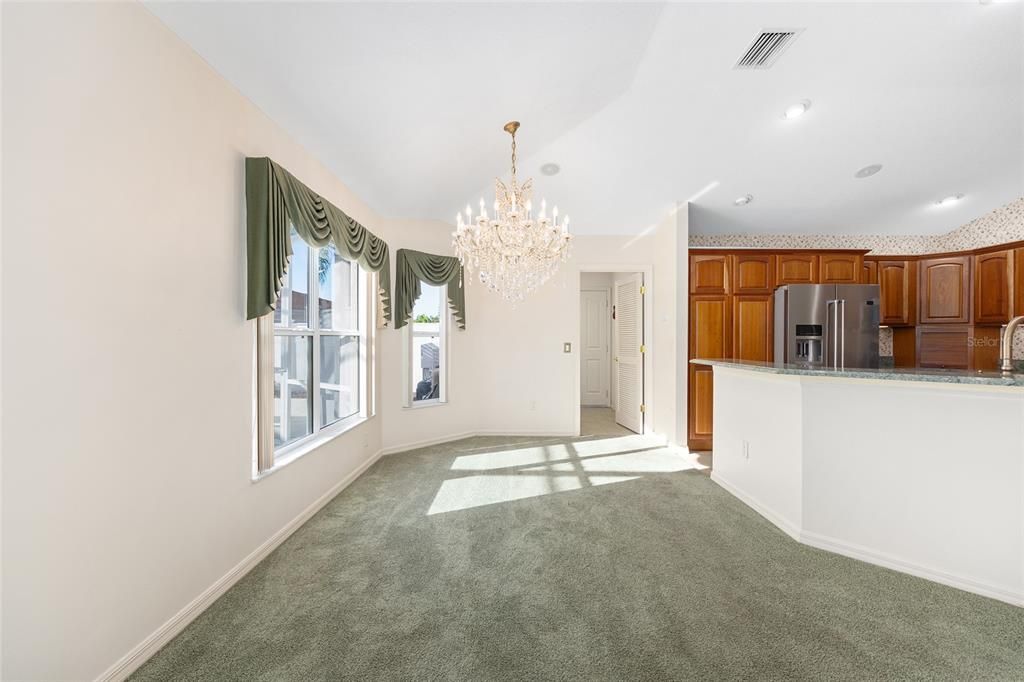 待售: $699,000 (3 贝兹, 3 浴室, 2252 平方英尺)