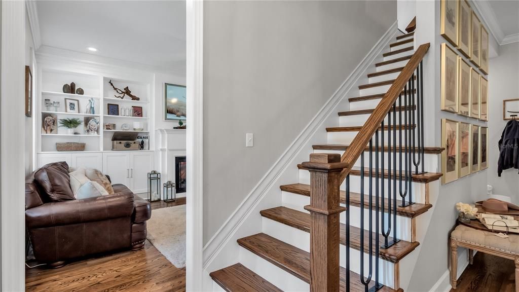 合同活跃: $599,900 (4 贝兹, 2 浴室, 2922 平方英尺)