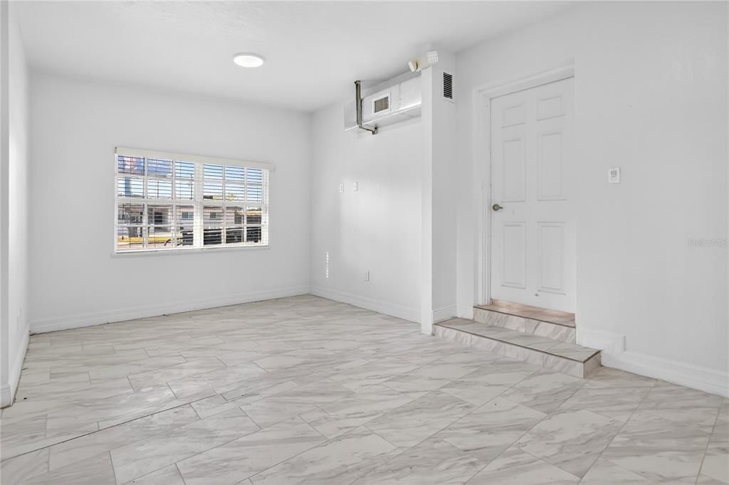 На продажу: $60,000 (0 спален, 0 ванн, 1626 Квадратных фут)