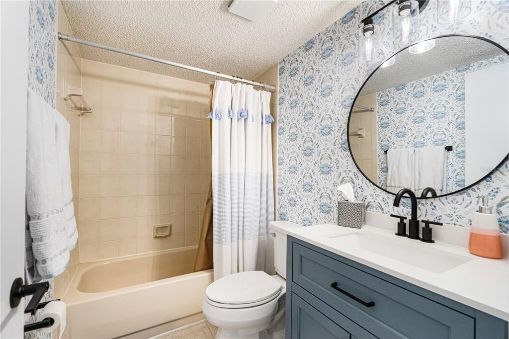 待售: $348,000 (2 贝兹, 2 浴室, 1140 平方英尺)