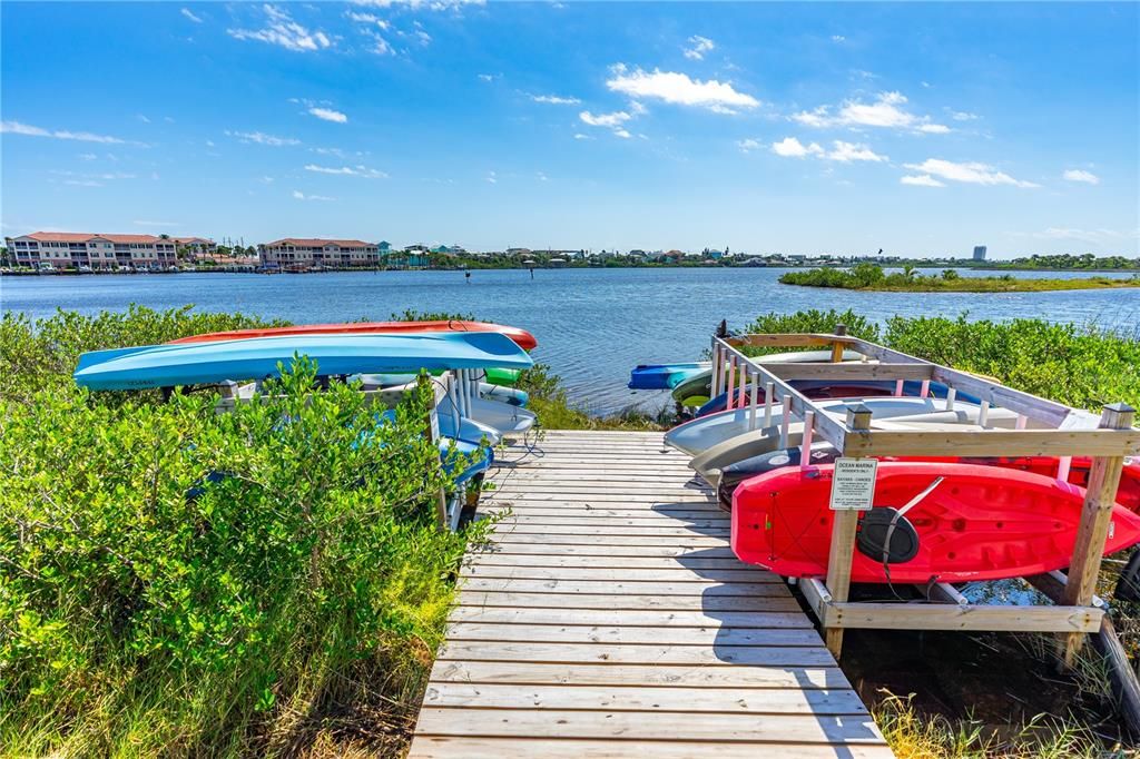 待售: $348,000 (2 贝兹, 2 浴室, 1140 平方英尺)