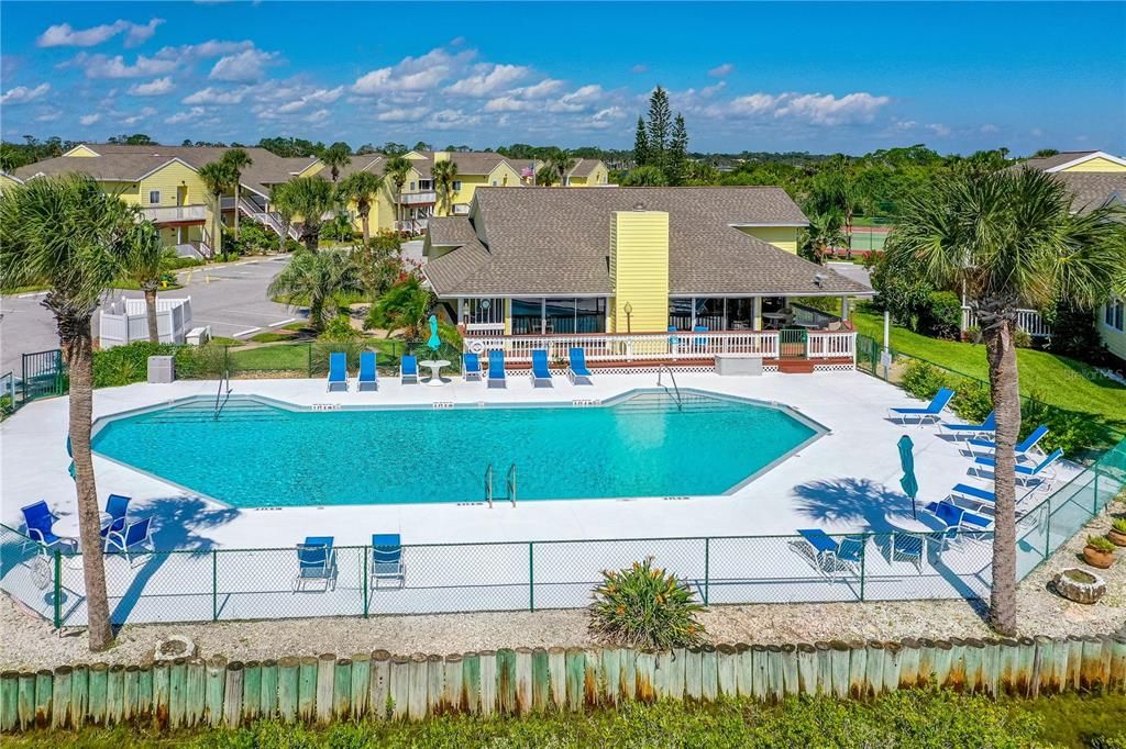 待售: $348,000 (2 贝兹, 2 浴室, 1140 平方英尺)