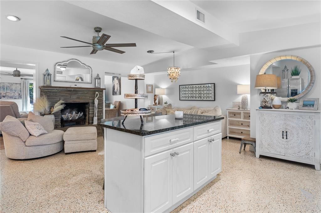 待售: $443,000 (3 贝兹, 2 浴室, 1838 平方英尺)