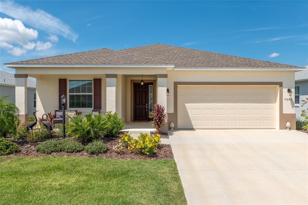 Под контрактом: $334,900 (3 спален, 2 ванн, 1959 Квадратных фут)