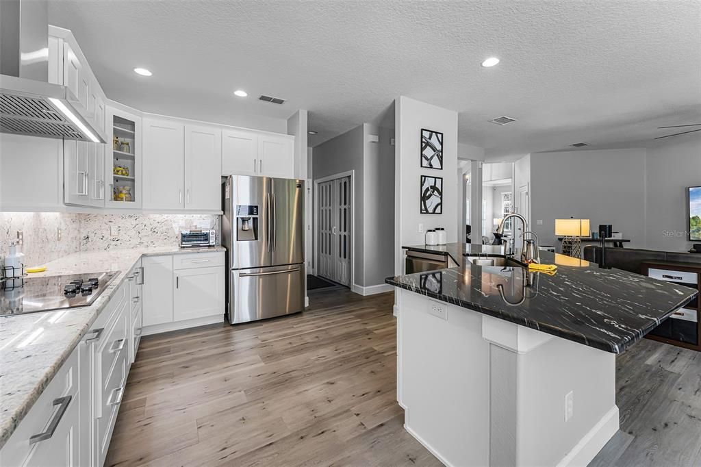 For Sale: $875,000 (5 beds, 3 baths, 3470 Square Feet)