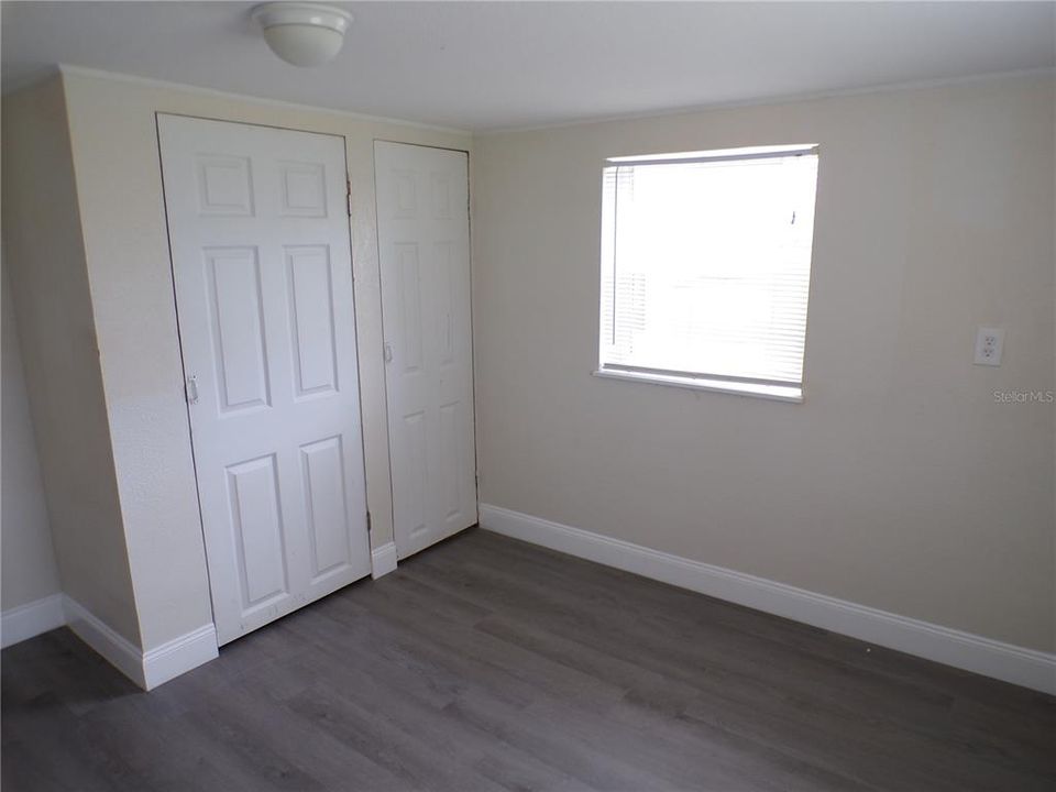 Activo con contrato: $180,000 (3 camas, 1 baños, 1209 Pies cuadrados)