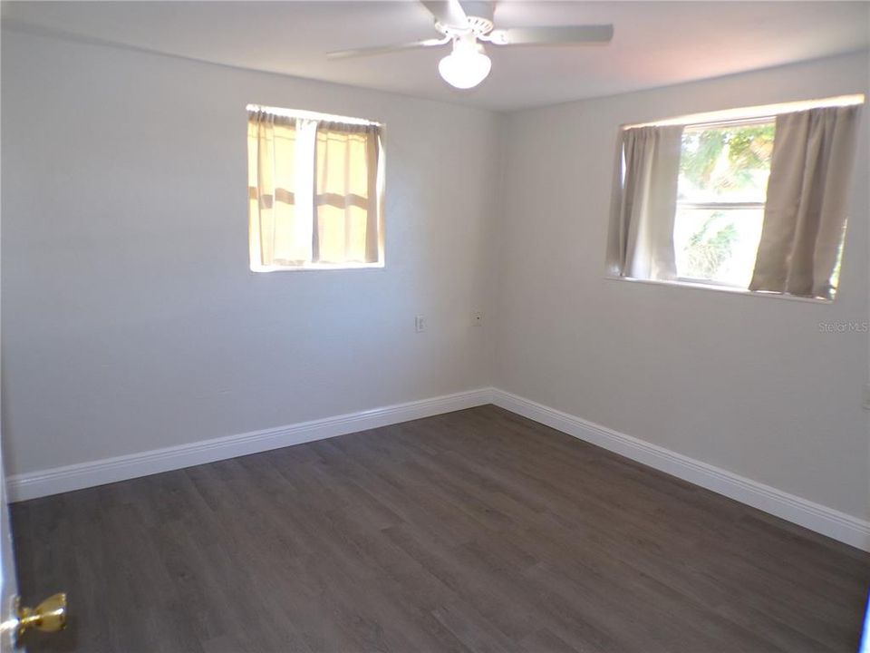 Activo con contrato: $180,000 (3 camas, 1 baños, 1209 Pies cuadrados)