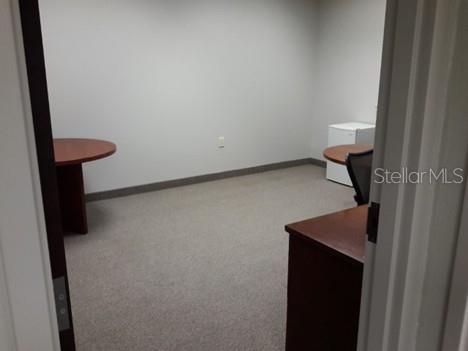 Под контрактом: $195,900 (0 спален, 0 ванн, 905 Квадратных фут)