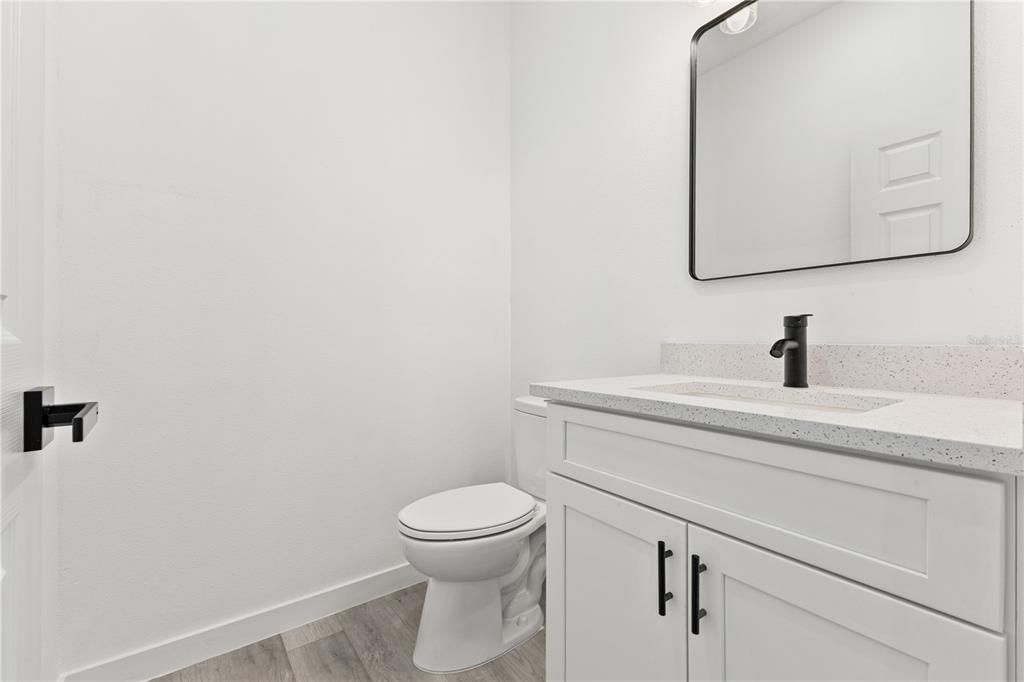 Active With Contract: $299,990 (4 beds, 2 baths, 1708 Square Feet)