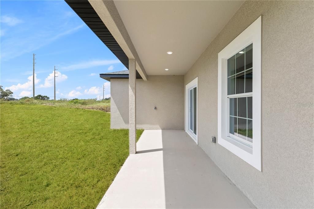 Active With Contract: $299,990 (4 beds, 2 baths, 1708 Square Feet)