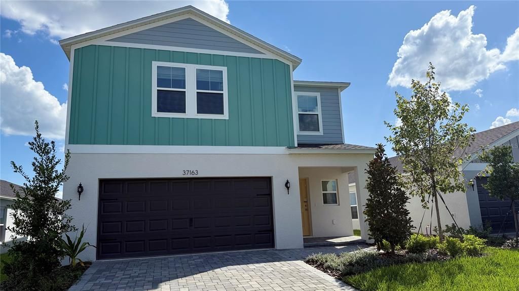 最近租的: $2,400 (4 贝兹, 2 浴室, 2039 平方英尺)