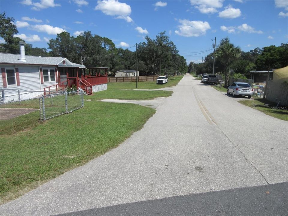 合同活跃: $170,000 (3 贝兹, 2 浴室, 1293 平方英尺)