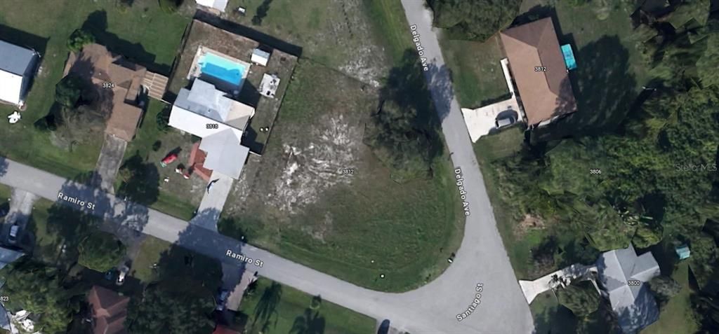 待售: $40,000 (0.29 acres)