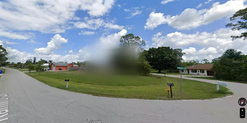 待售: $40,000 (0.29 acres)