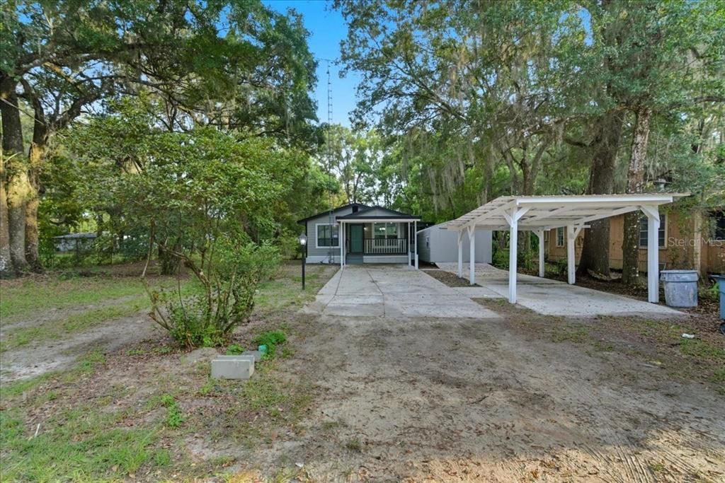 For Sale: $205,000 (3 beds, 2 baths, 1008 Square Feet)