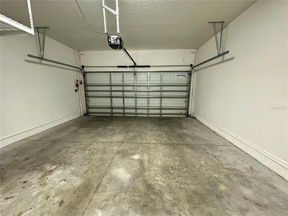 Active With Contract: $445,000 (3 beds, 3 baths, 1820 Square Feet)