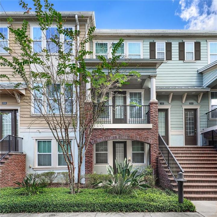 Active With Contract: $445,000 (3 beds, 3 baths, 1820 Square Feet)