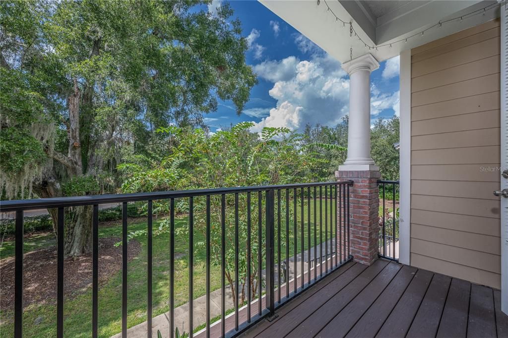 Active With Contract: $445,000 (3 beds, 3 baths, 1820 Square Feet)