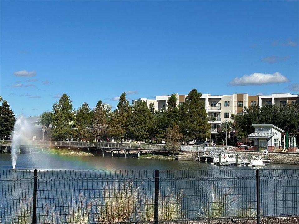 Active With Contract: $445,000 (3 beds, 3 baths, 1820 Square Feet)