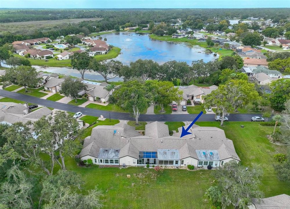 На продажу: $155,000 (2 спален, 2 ванн, 1439 Квадратных фут)