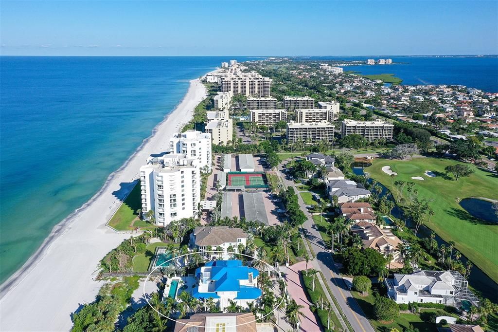 待售: $19,750,000 (6 贝兹, 6 浴室, 9328 平方英尺)