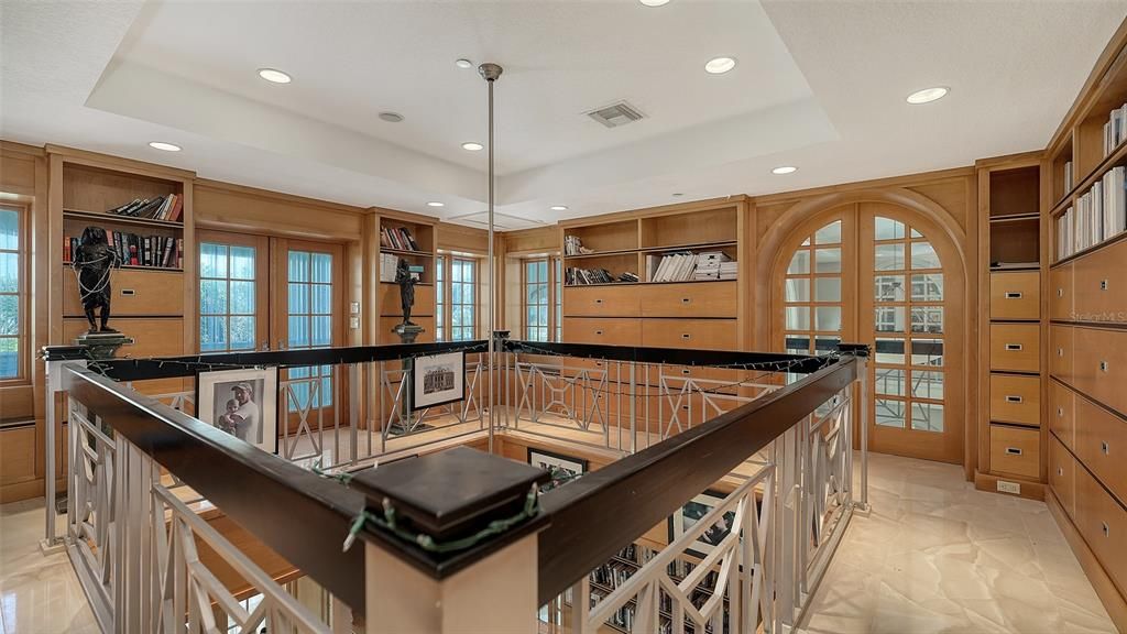 待售: $19,750,000 (6 贝兹, 6 浴室, 9328 平方英尺)