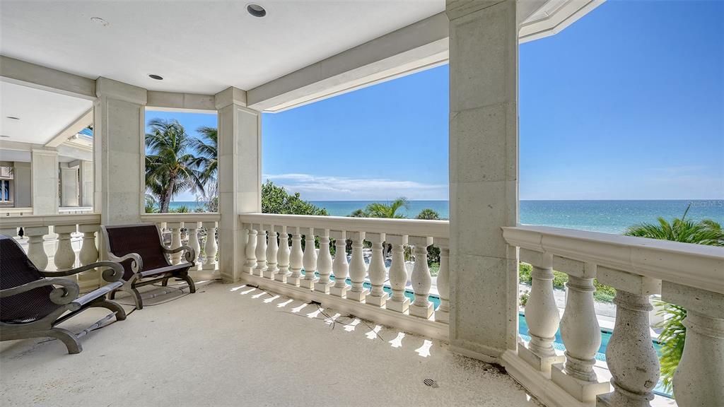 待售: $19,750,000 (6 贝兹, 6 浴室, 9328 平方英尺)