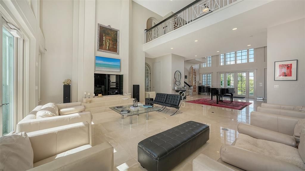 待售: $19,750,000 (6 贝兹, 6 浴室, 9328 平方英尺)