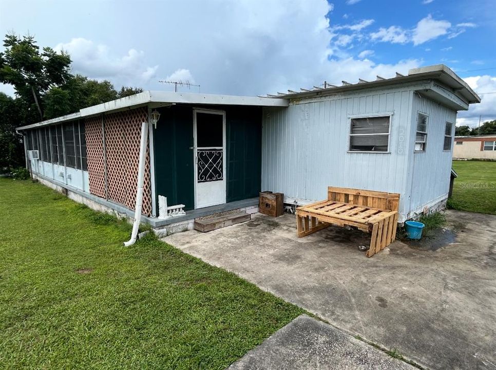 Activo con contrato: $124,900 (2 camas, 1 baños, 672 Pies cuadrados)