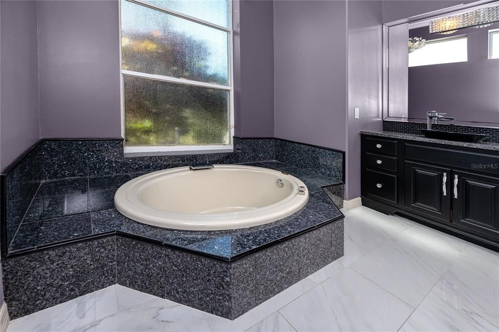 For Sale: $945,000 (5 beds, 3 baths, 3140 Square Feet)