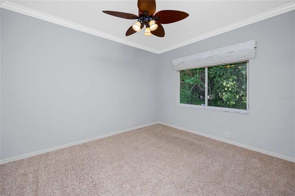 For Sale: $945,000 (5 beds, 3 baths, 3140 Square Feet)