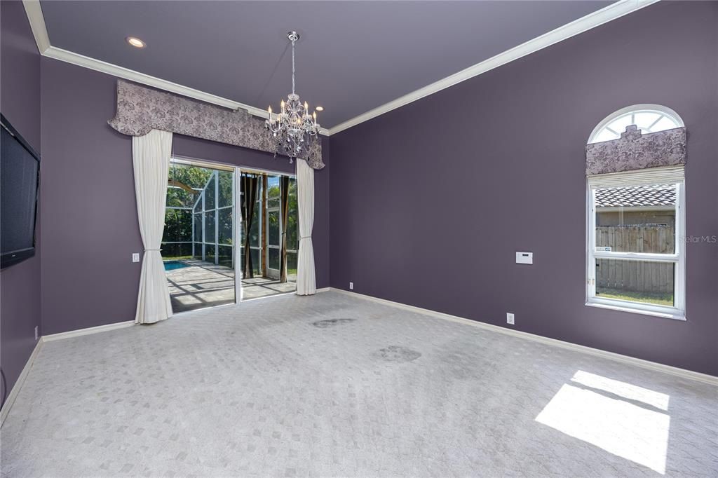 For Sale: $945,000 (5 beds, 3 baths, 3140 Square Feet)