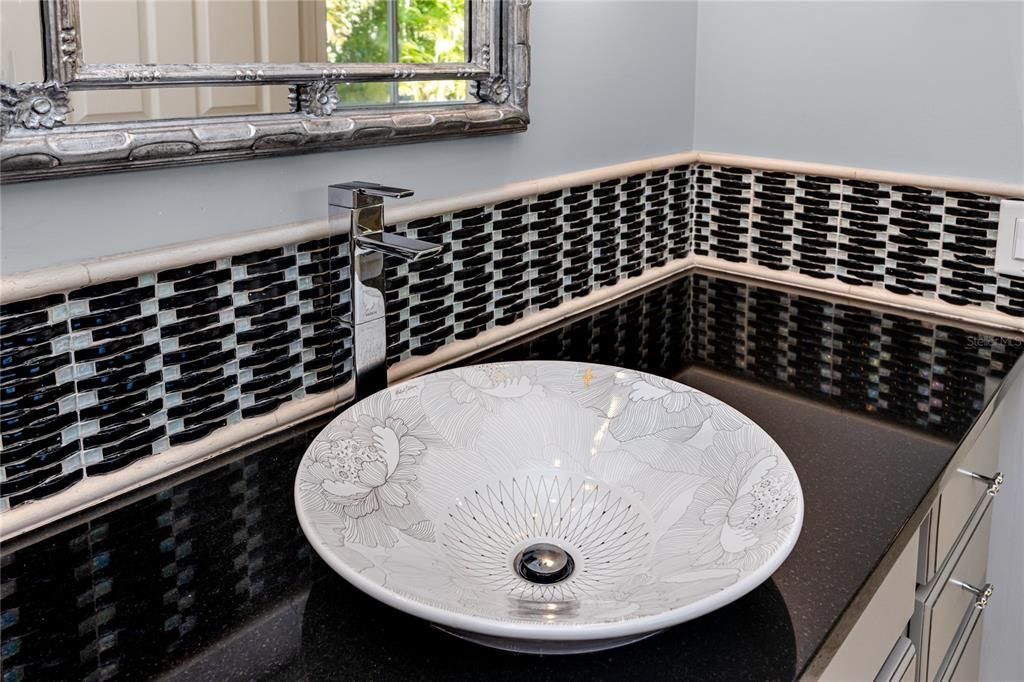 For Sale: $945,000 (5 beds, 3 baths, 3140 Square Feet)