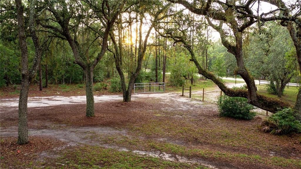 For Sale: $679,900 (4 beds, 3 baths, 2295 Square Feet)