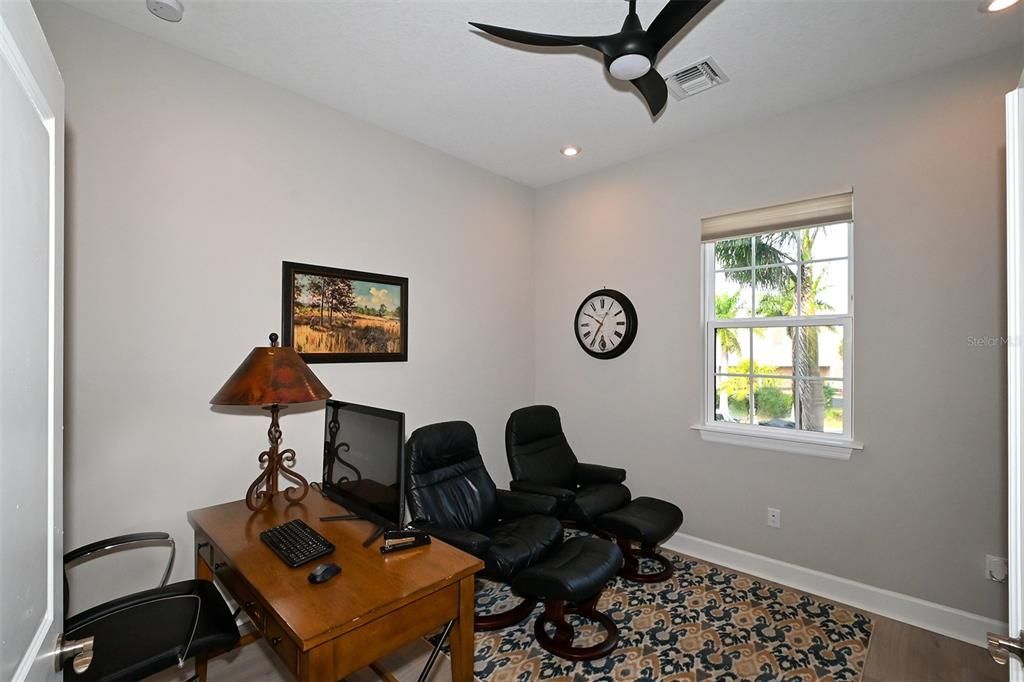 Activo con contrato: $499,000 (3 camas, 3 baños, 1825 Pies cuadrados)