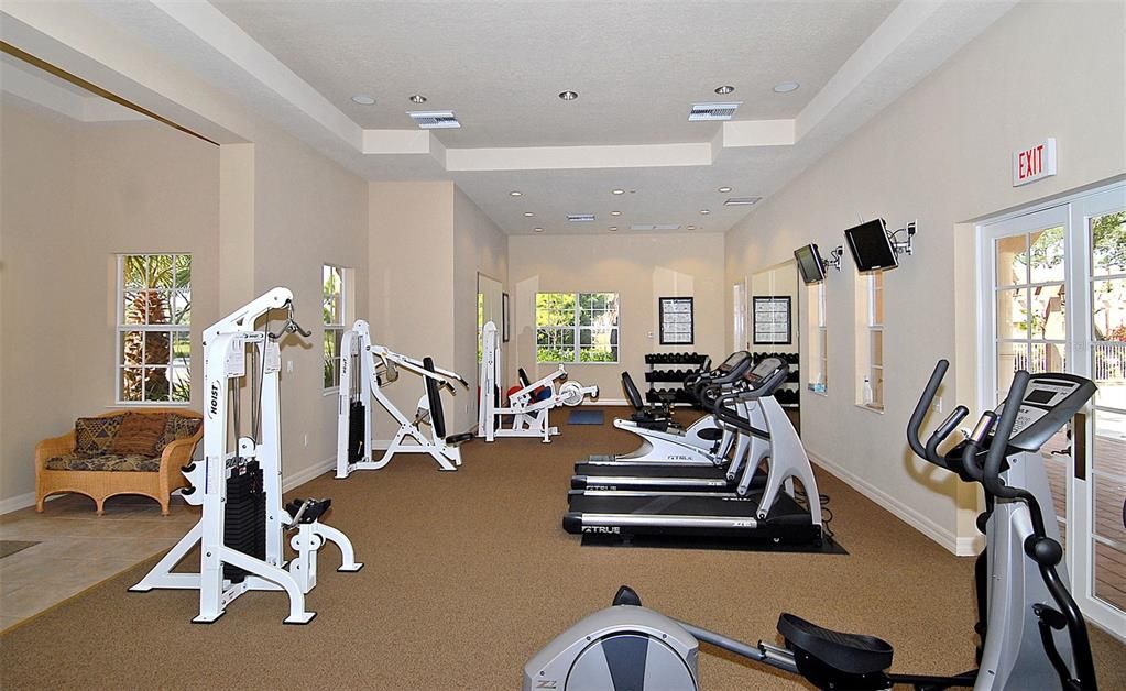 Activo con contrato: $499,000 (3 camas, 3 baños, 1825 Pies cuadrados)