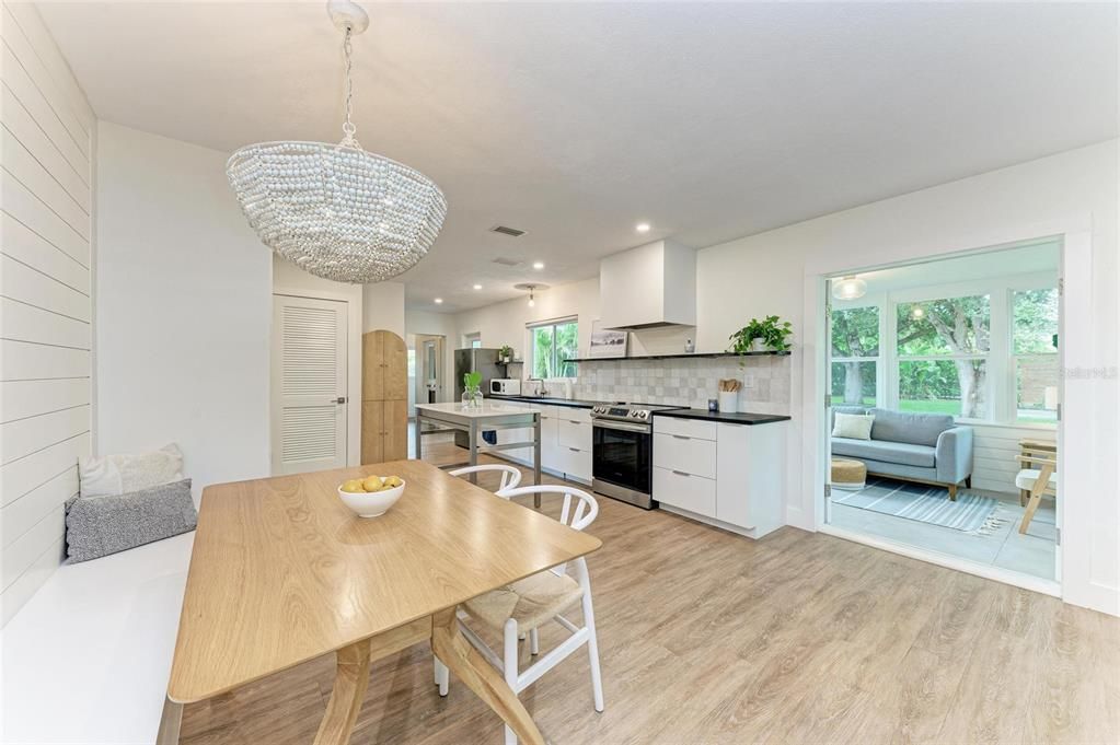 For Rent: $5,475 (2 beds, 2 baths, 1200 Square Feet)