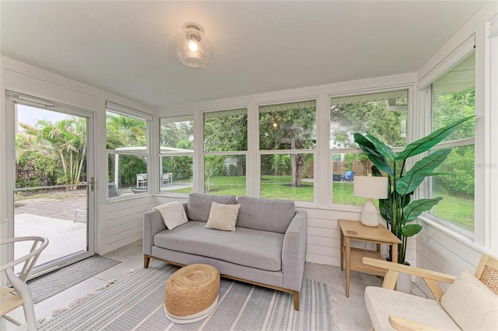 For Rent: $5,475 (2 beds, 2 baths, 1200 Square Feet)