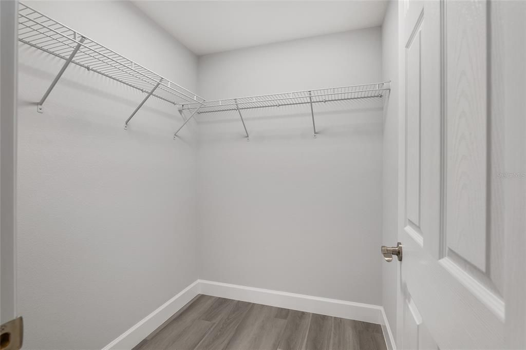 For Sale: $209,900 (3 beds, 2 baths, 1127 Square Feet)