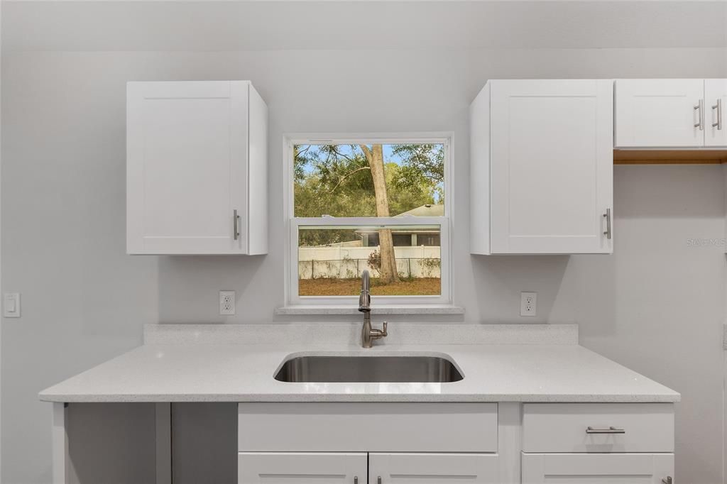 For Sale: $209,900 (3 beds, 2 baths, 1127 Square Feet)