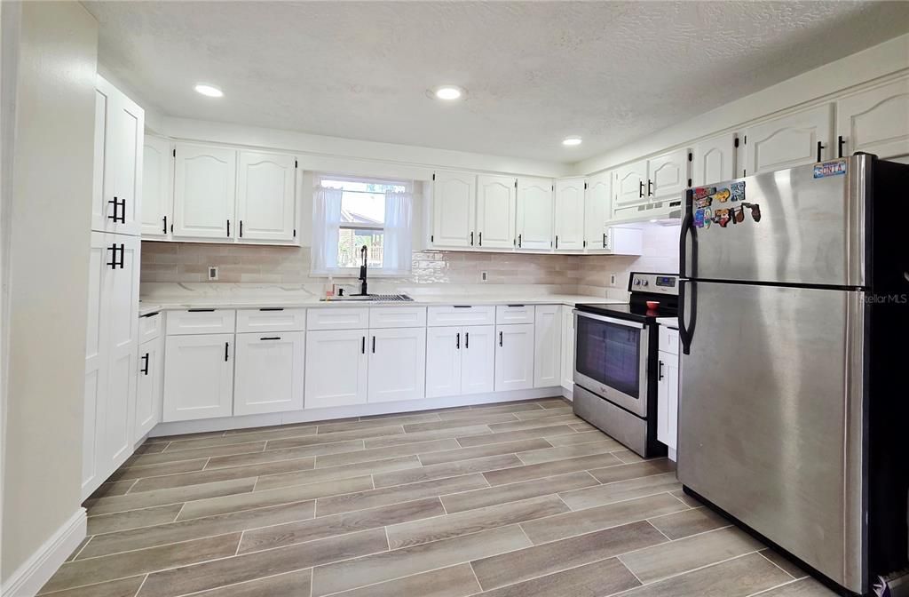 En Venta: $239,900 (2 camas, 1 baños, 768 Pies cuadrados)